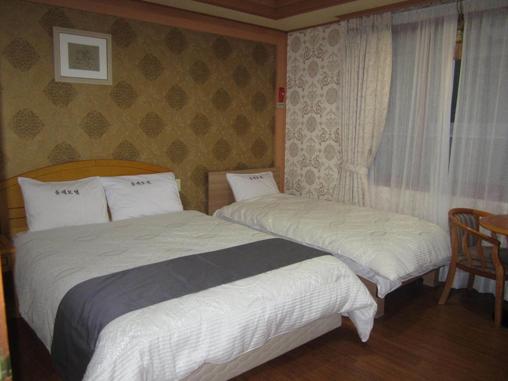 Jeju Olleh Hotel Δωμάτιο φωτογραφία